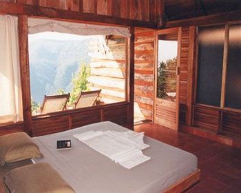 Chorla Wildernest Nature Resort מראה חיצוני תמונה
